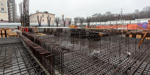 Армирование, устройство опалубки плиты перекрытия паркинга жилого корпуса