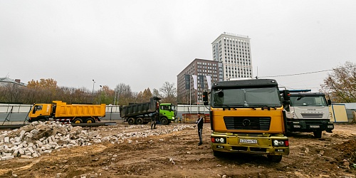 Общий вид на строительную площадку